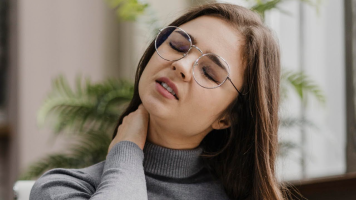 nivaan-care-neck-pain-cluster-Migraine-Neck-Pain-hero